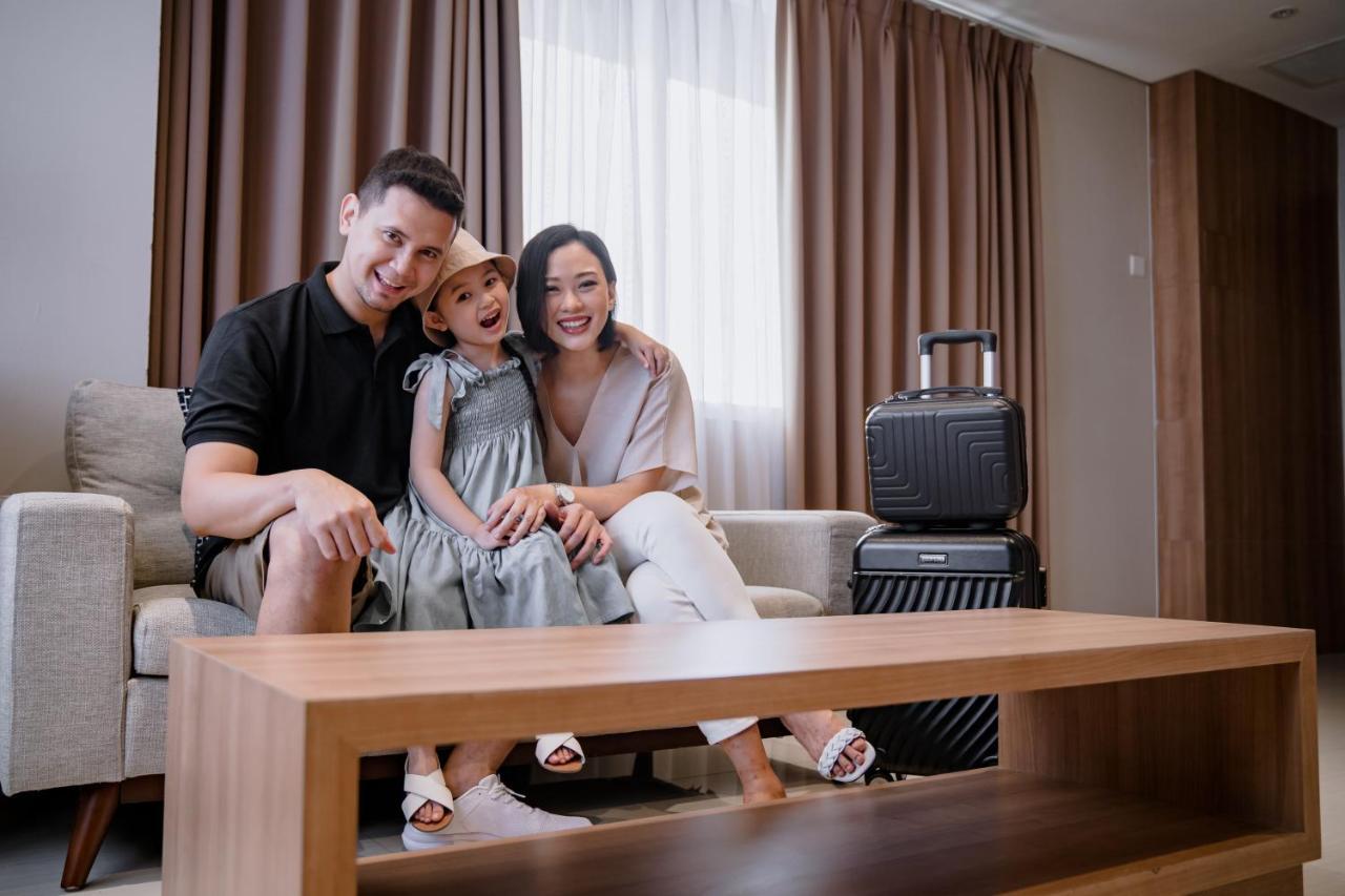 Antero Hotel Jababeka Cikarang Zewnętrze zdjęcie