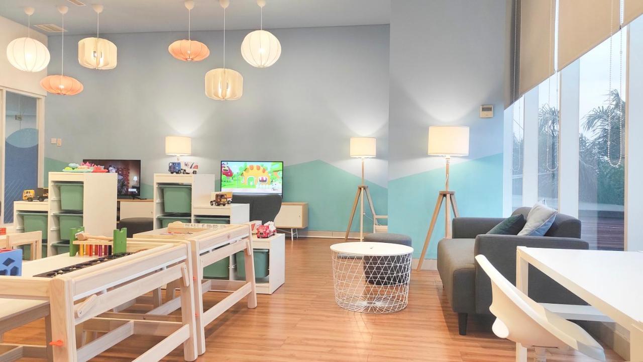 Antero Hotel Jababeka Cikarang Zewnętrze zdjęcie