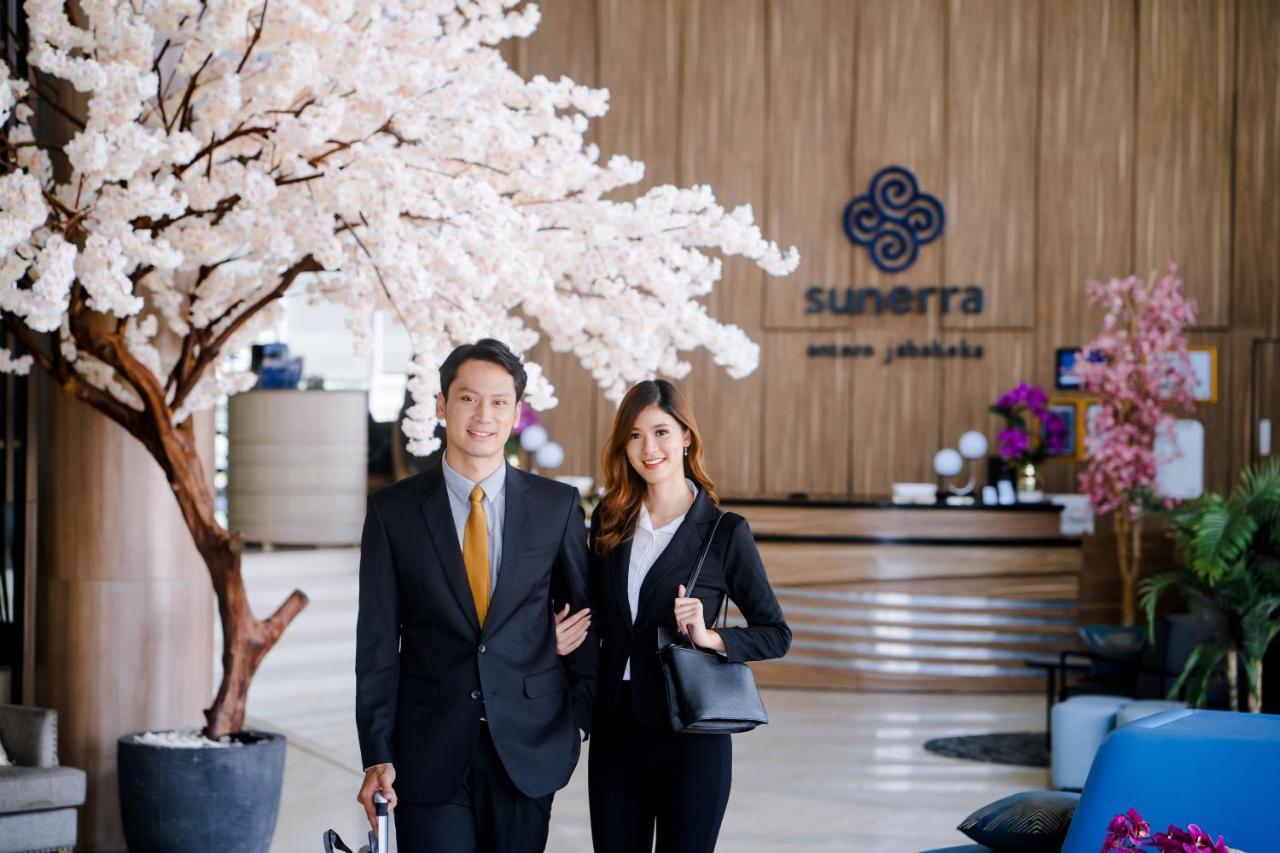 Antero Hotel Jababeka Cikarang Zewnętrze zdjęcie